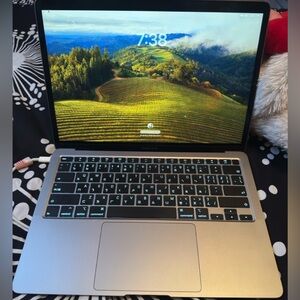 used apple macbook air 2020 i5 512g 8gb ram 13 inches